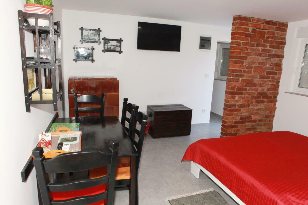 Apartman Kupa Karlovac Buitenkant foto