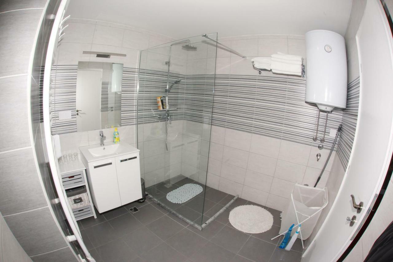 Apartman Kupa Karlovac Buitenkant foto