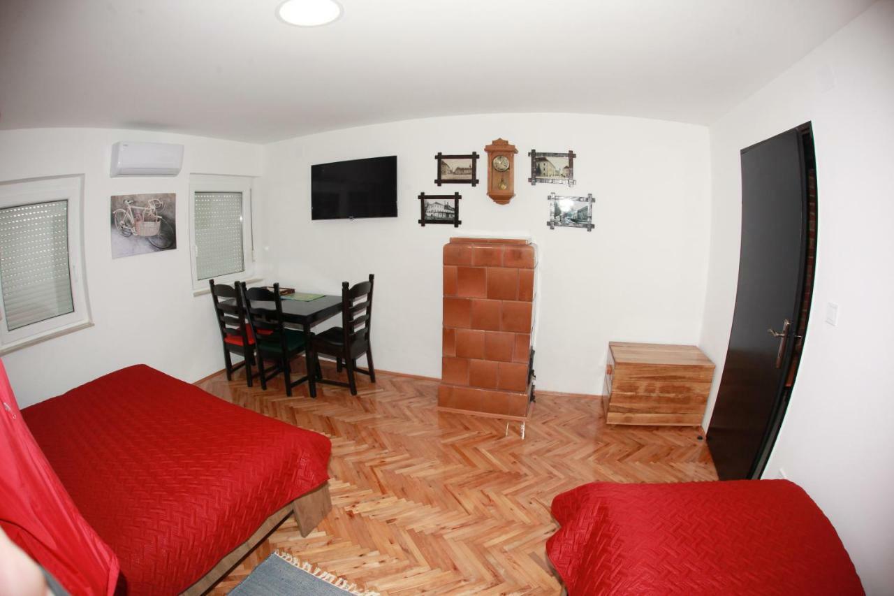 Apartman Kupa Karlovac Buitenkant foto