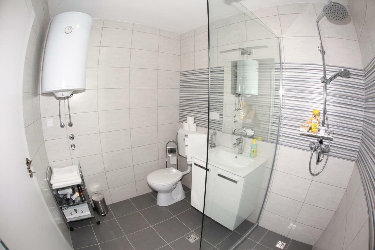 Apartman Kupa Karlovac Buitenkant foto